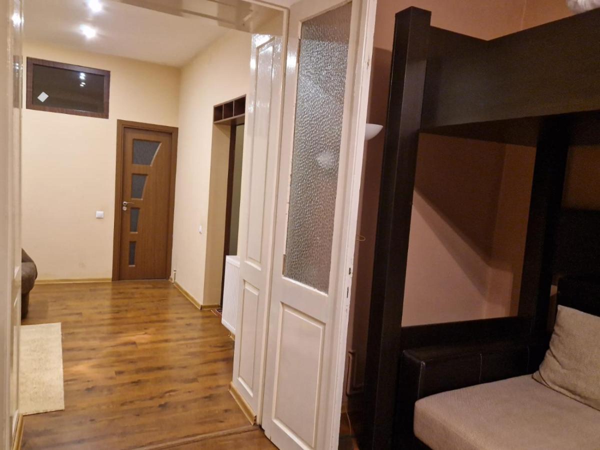 Ferienwohnung M&A Mario Ultra Central Apartament Brașov Exterior foto